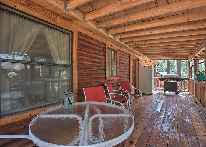 Holiday home Updated Strawberry Family W/ 2 Private Decks *